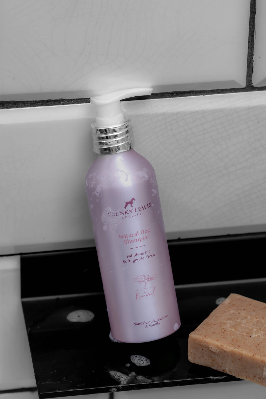 Dog Shampoo - 200ml - SANDALWOOD, JASMINE, VANILLA